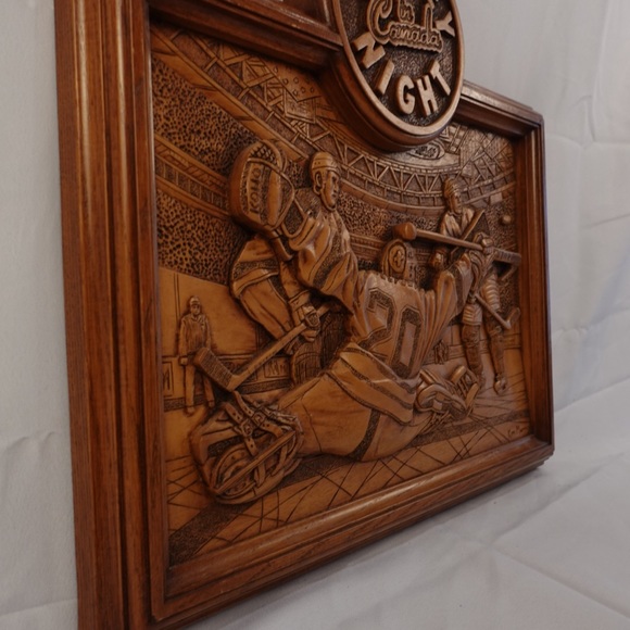 Wood-relief work of art by Kim Murray - Picture 2 of 15